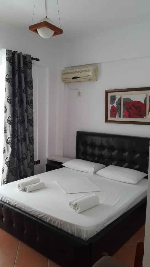 Hotel Lepenica Radhime Exterior photo